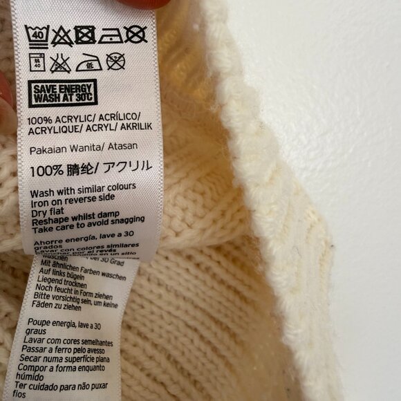 Topshop chunky eyelet knit sweater in cream - Picture 11 of 11